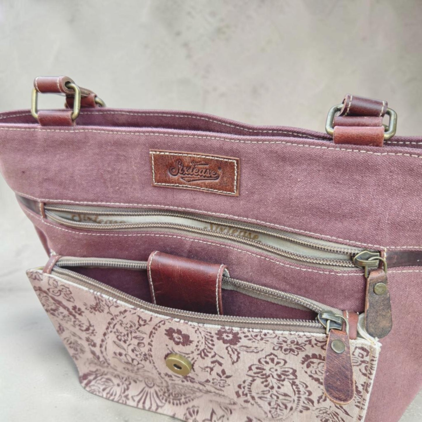 Maroon Paisley Saloon Purse