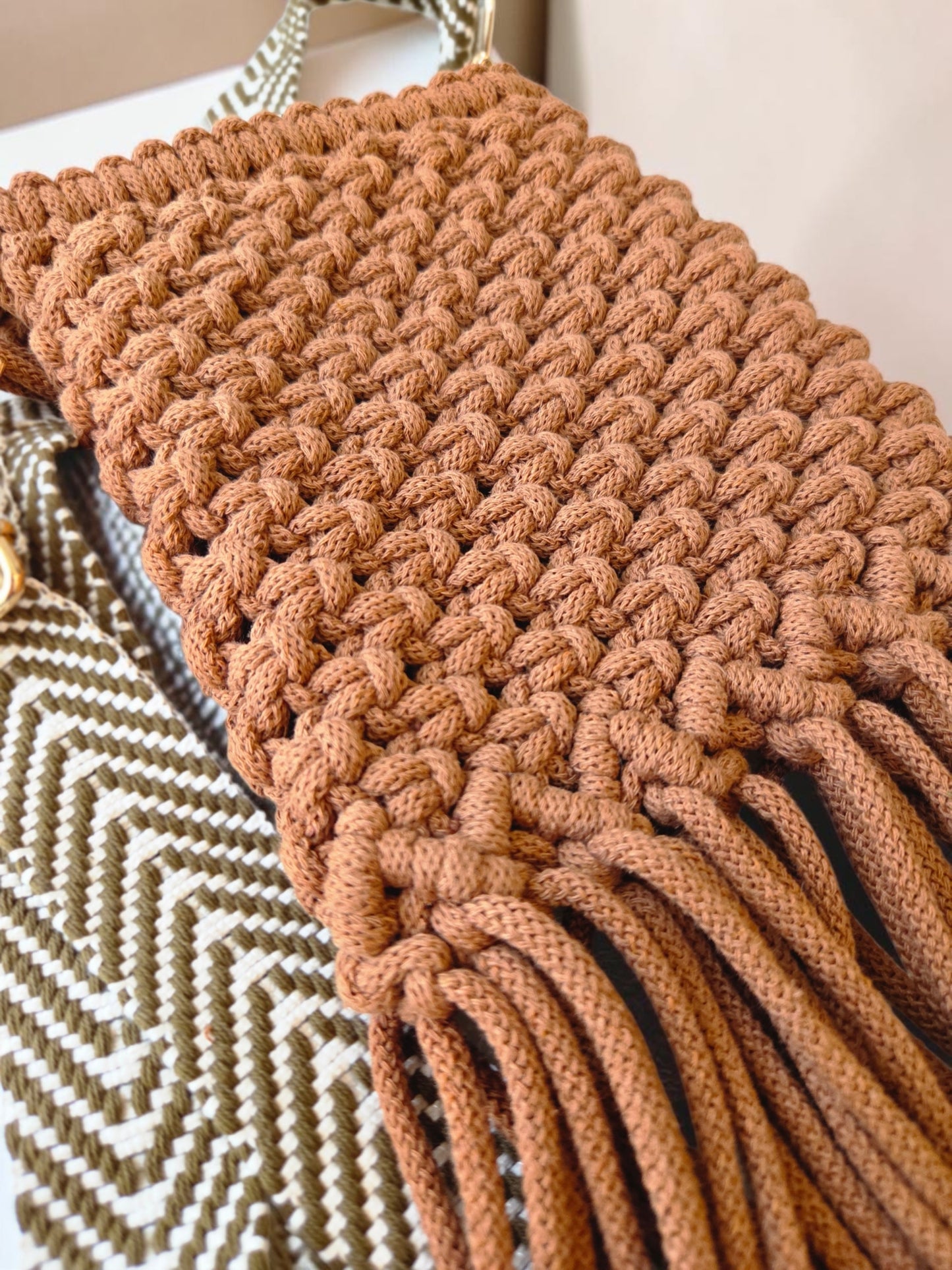 Small Canyon Crossbody
