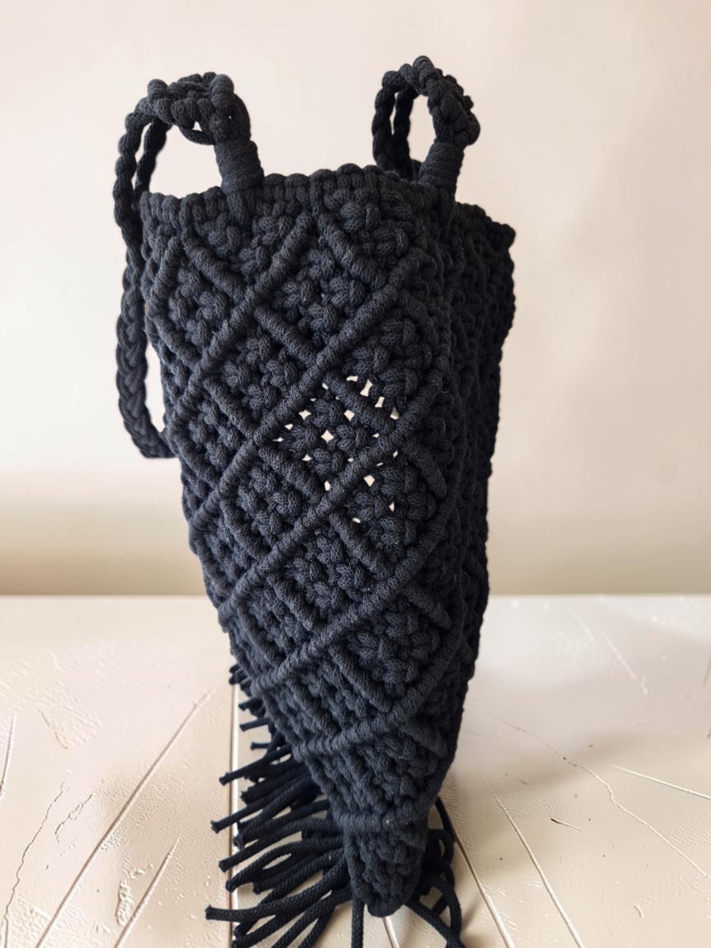 Black Diamond Macramè Tote